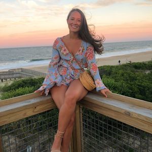 Meet your Posher, Alessandra